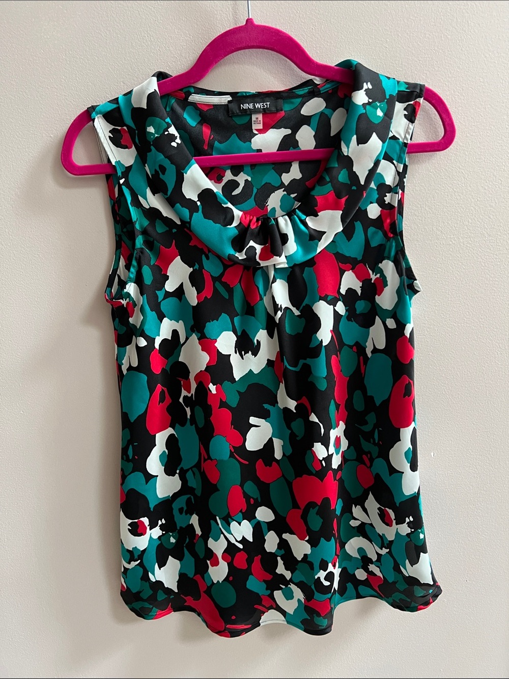 Nine West Teal, Red & Black Floral Sleeveless Flowing Tank W/ Peter Pan Collar